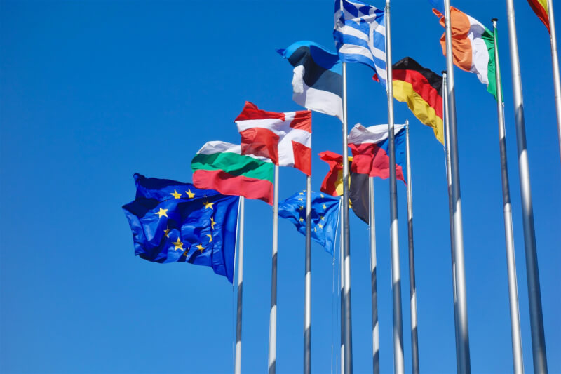 European Commission Wants High Taxes on Low-Risk Nicotine
